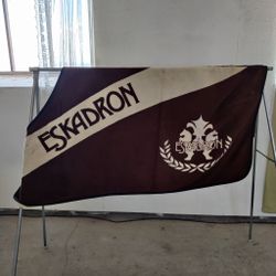 Brunt tjockt fleecetäcke 125 cm Eskadron
