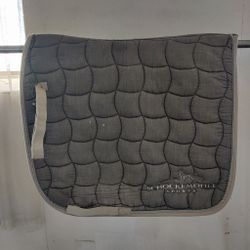 Grått dressyrschabrak Schockemöhle FULL