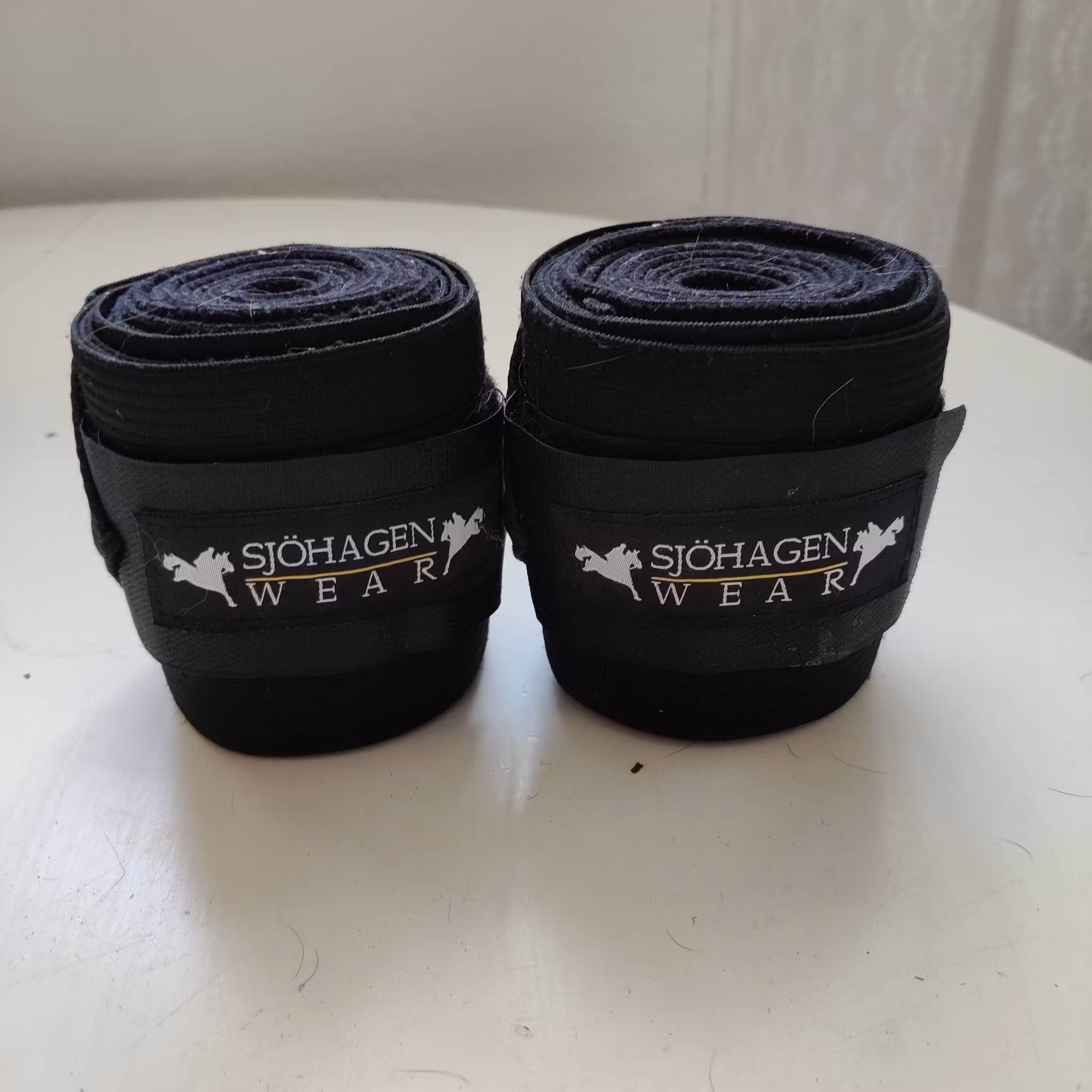 2 svarta kombilindor