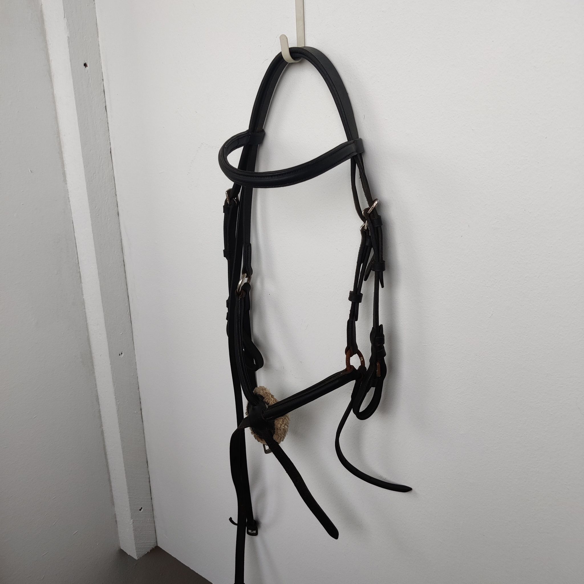 Svart träns med pullarnosgrimma PONNY