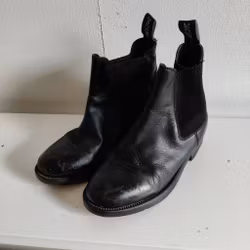 Svarta jodphurs storlek 35 Jacson