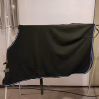 Grönt fleecetäcke 115 cm