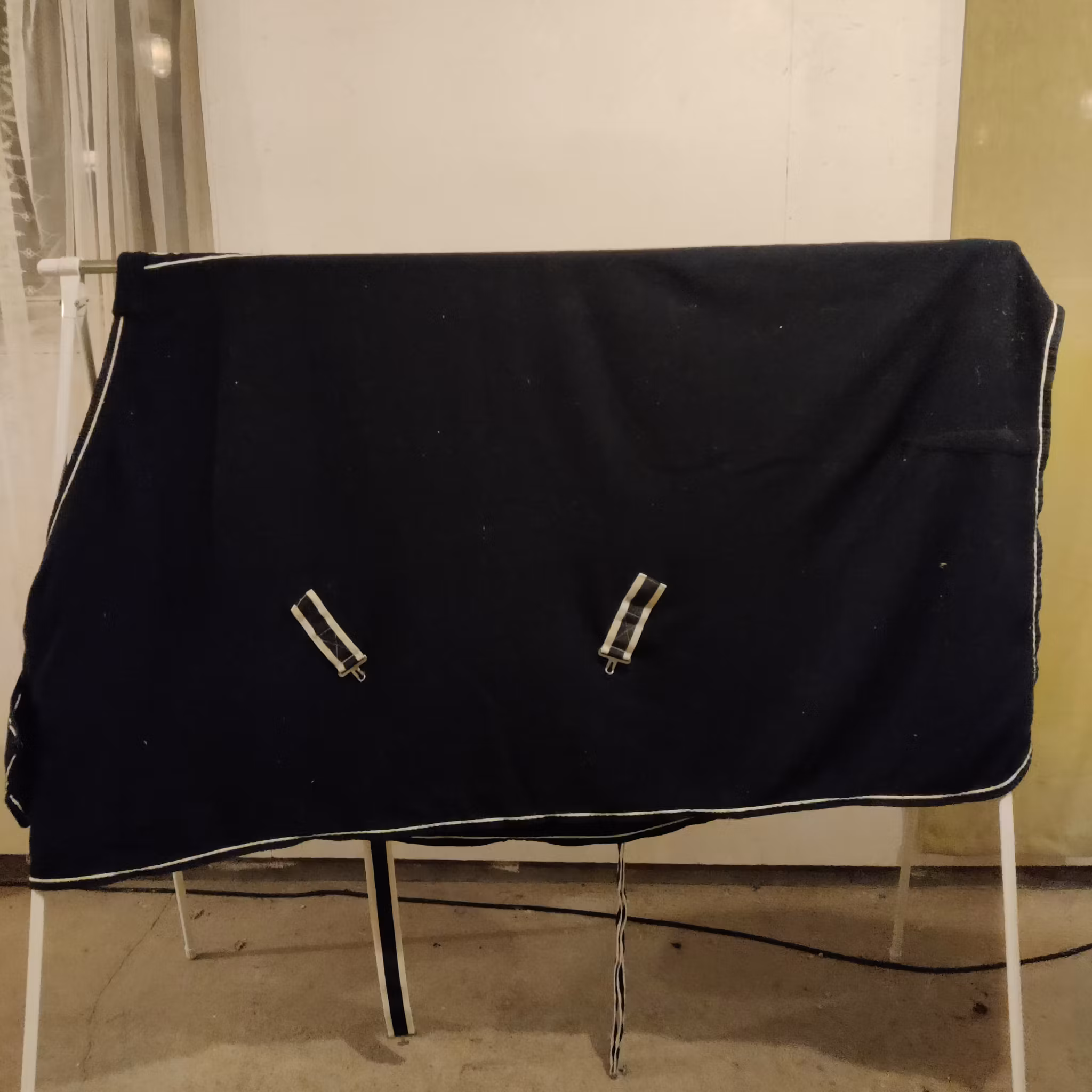Blått fleecetäcke 145 cm Copperfield