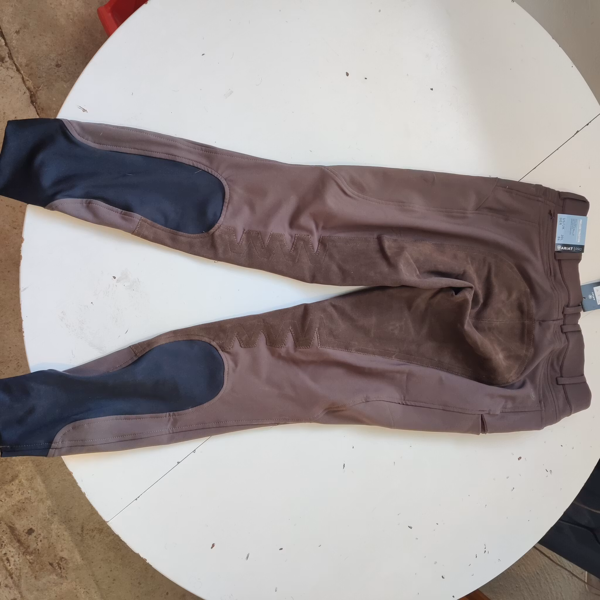 Bruna helskodda ridbyxor Ariat Pro Prelude Tradition strl 30 L