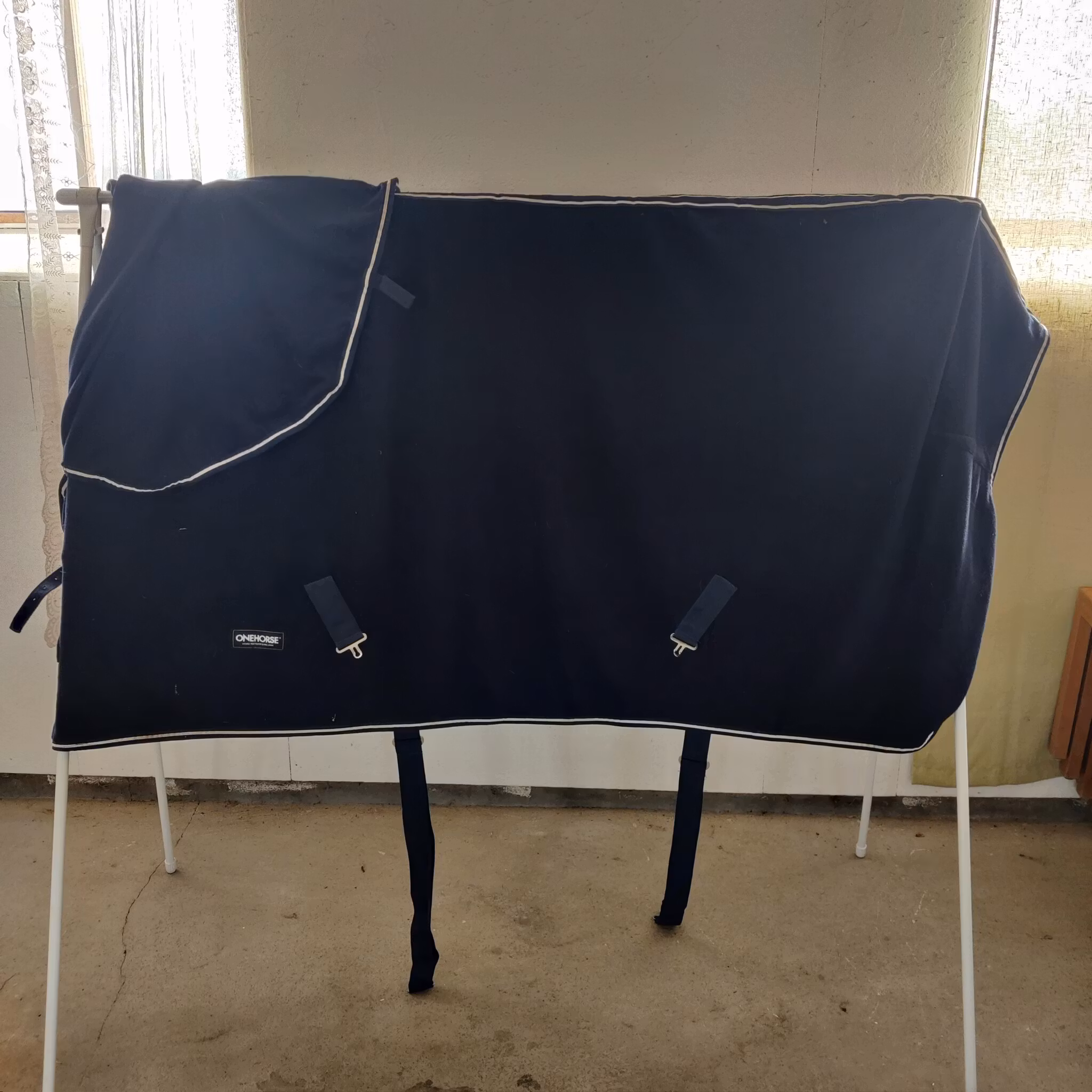 Fleecetäcke med fast hals 155 cm