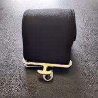 Svart elastisk täckesgjord