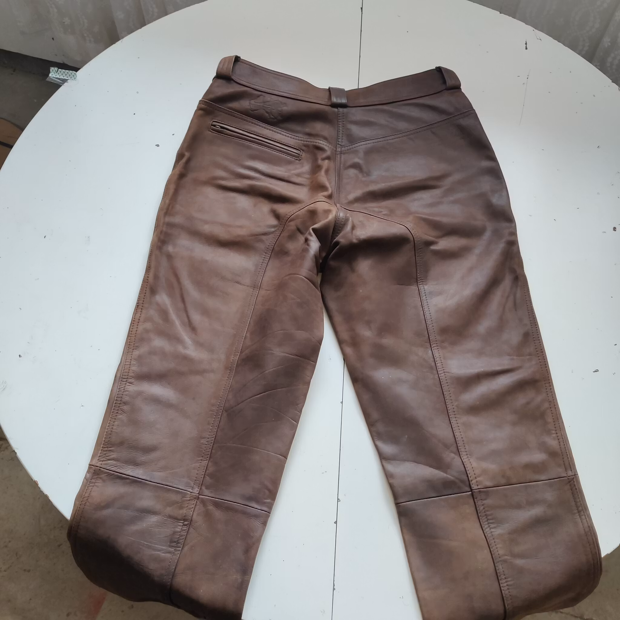 Bruna skinnbyxor western sorlek dam 42 Stirling