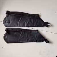 Svarta shortchaps Horsehead MEDIUM