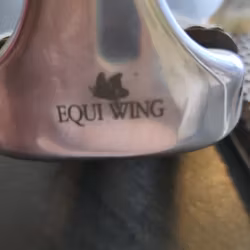 Lättviktsstigbyglar Equi Wing  11.5 x 7 cm
