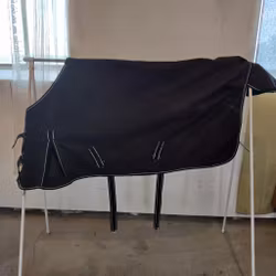 Svart regntäcke 115 cm ca 100 g