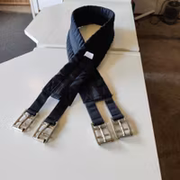 Svart sadelgjord textil 125 cm BUCAS