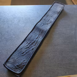 Svart textilgjord 65 cm