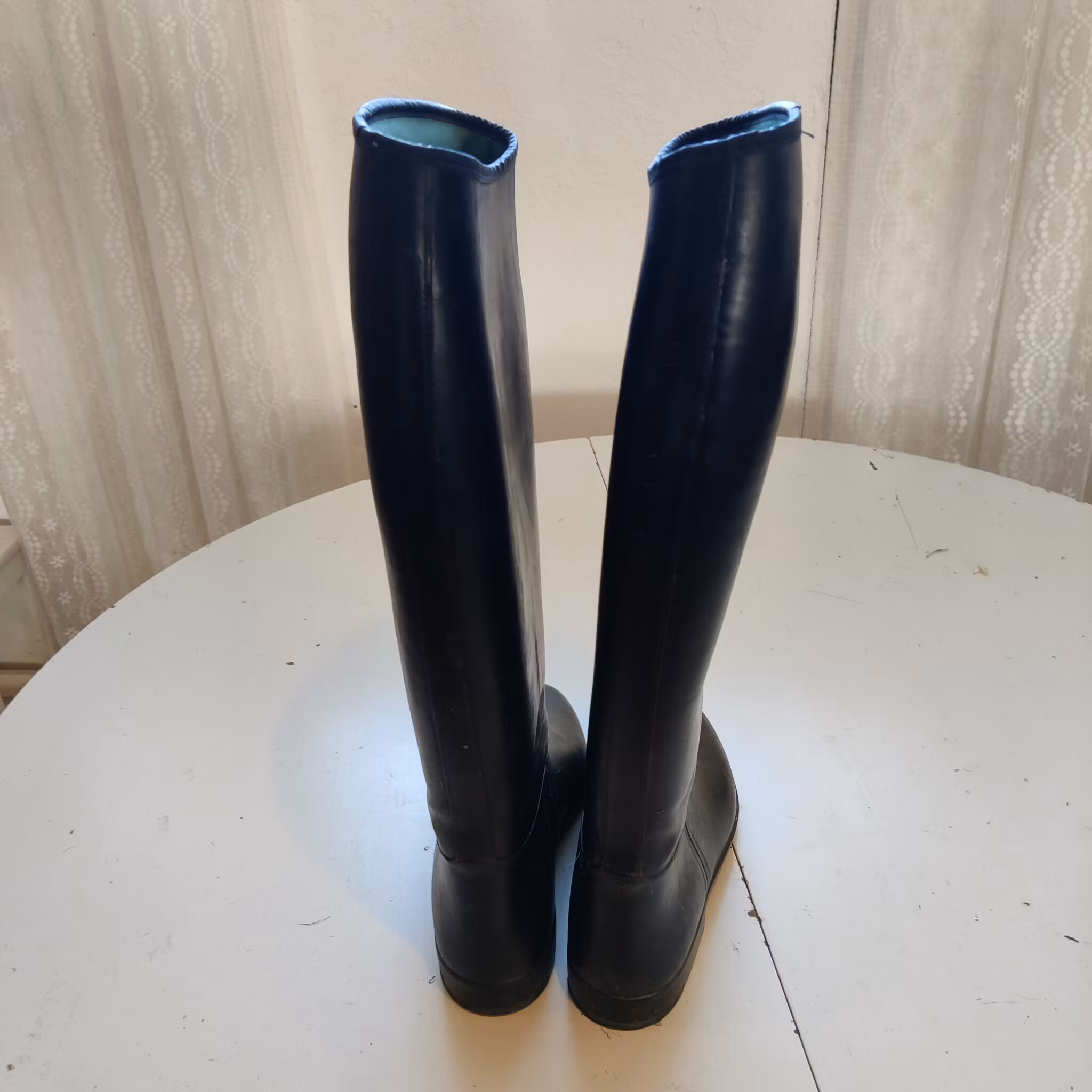 Konstläderridstövlar strl 40 wide