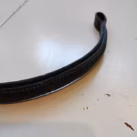 Svart pannband 40 cm FULL