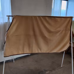 Ljusbrunt fleecetäcke 135 cm