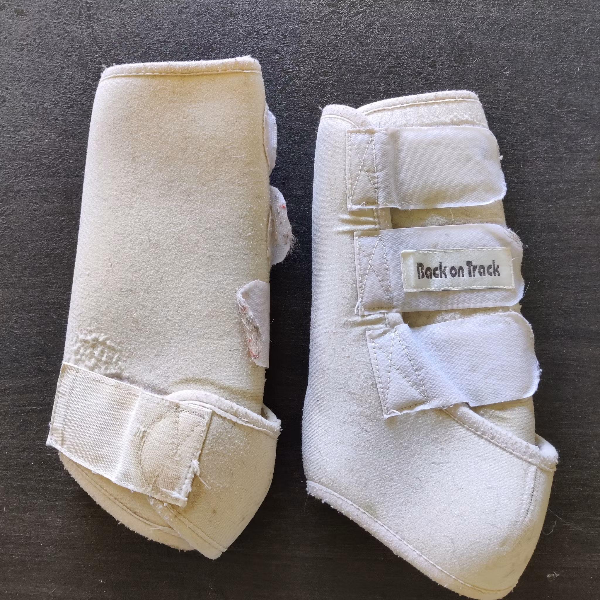 Arbetsdamasker bak BackonTrack MEDIUM
