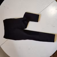 Svarta ridtights med knäskoning. Fleecefodrade strl 140 CRW