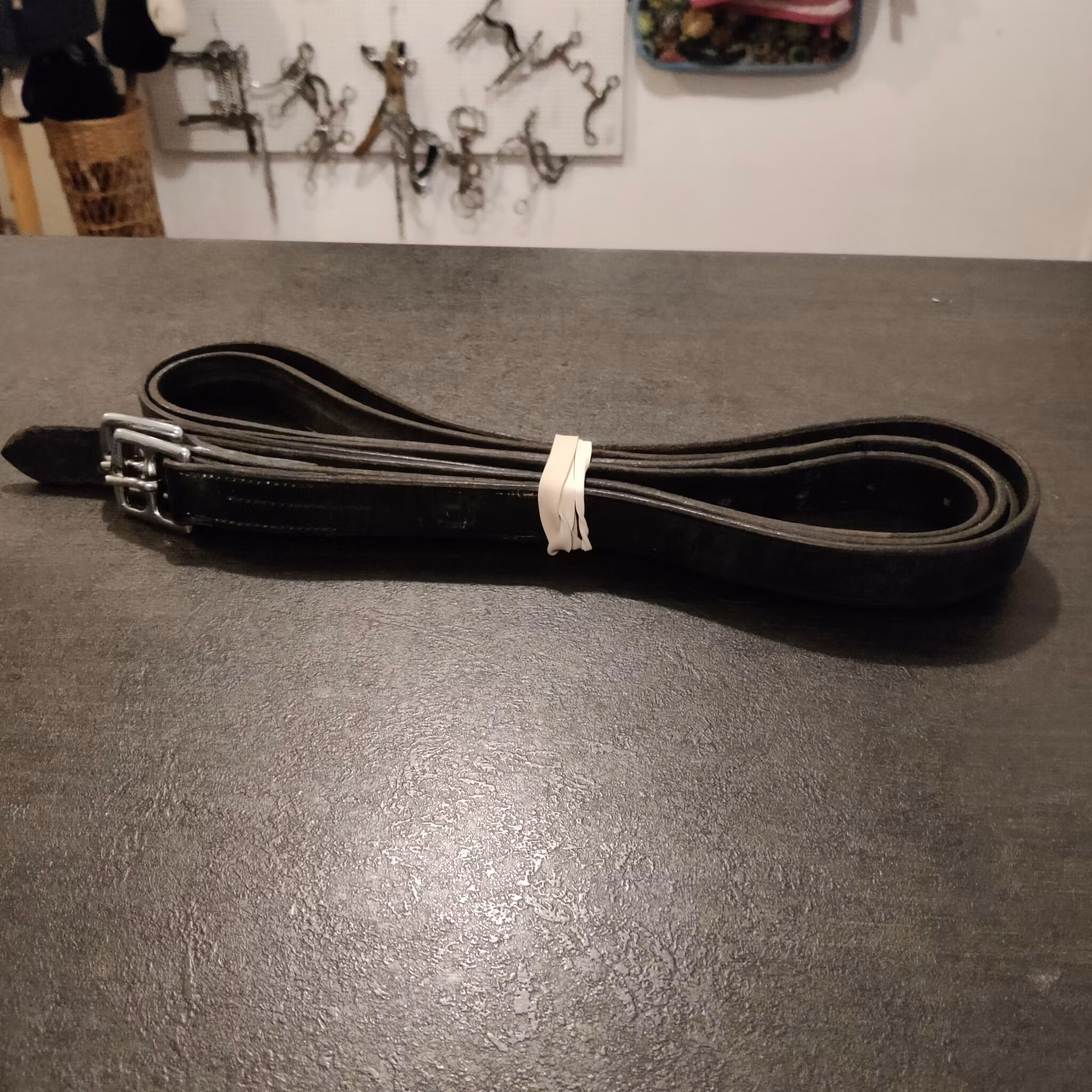 Svarta stigläder 58 tum/147 cm