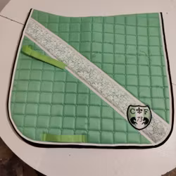 Grönt dressyrschabrak Copperfield FULL