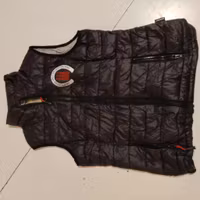 Svart väst strl 36 Matterhorn "Falbygdens Hästsportförening"