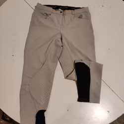 Ljusgrå ridbyxor med knägrip strl 38 Montar