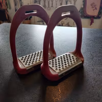 Lättviktsstigbyglar 11 x 6 cm