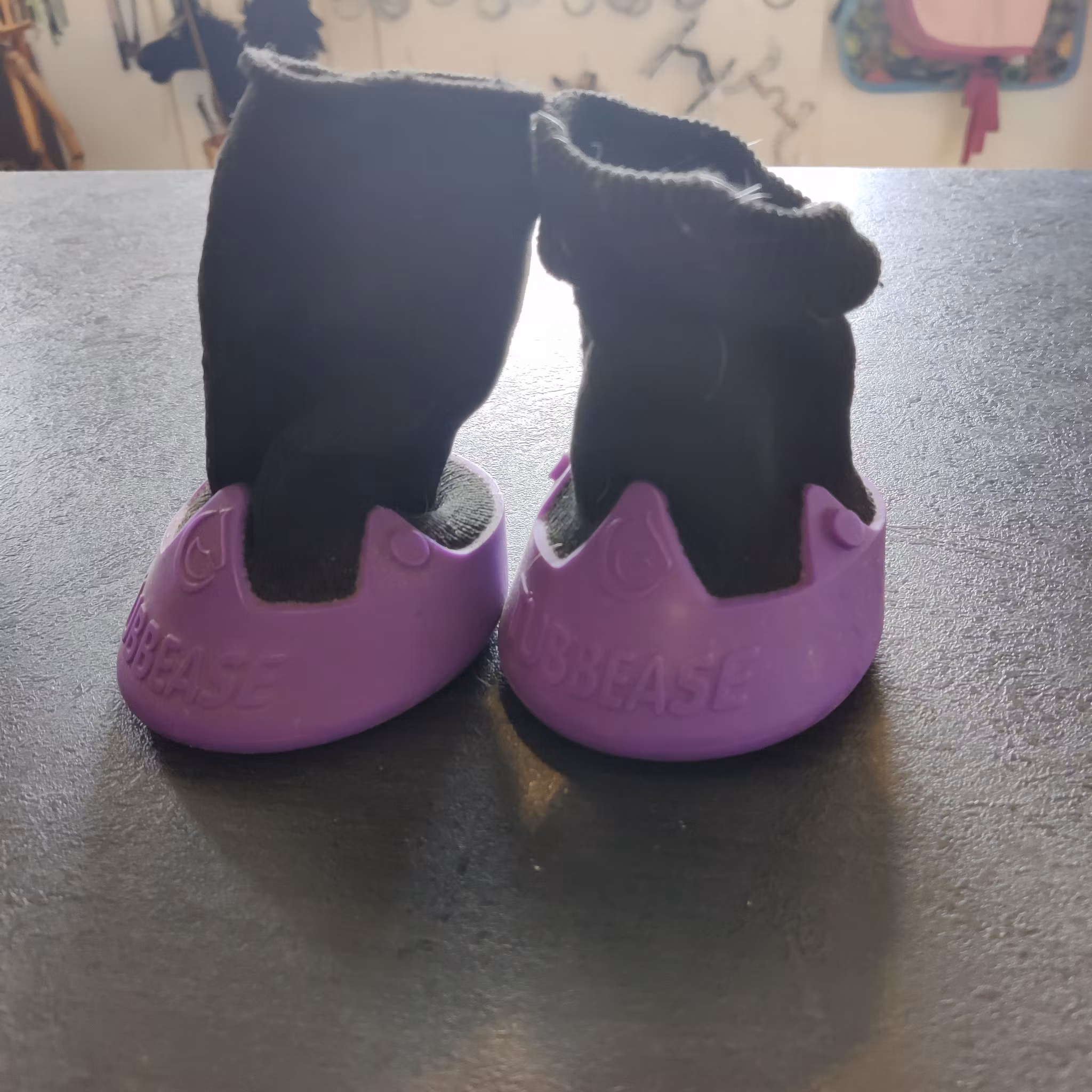 Lila hovskor 8.5 x 9.5 cm Tubbease