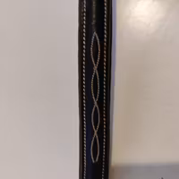 Svart pannband 34.5 cm