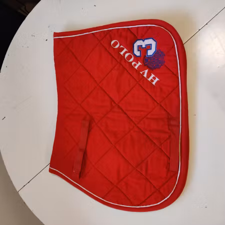 Rött schabrak HV Polo FULL