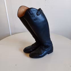 Läderridstövlar storlek 40/46/36.5 CRW