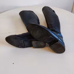 Läderridstövlar storlek 40/46/36.5 CRW