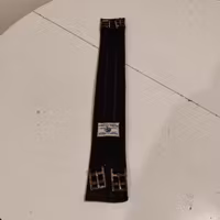 Svart dressyrgjord textil 65 cm