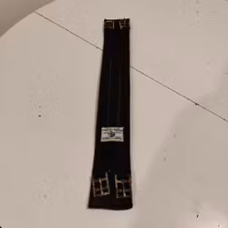 Svart dressyrgjord textil 65 cm