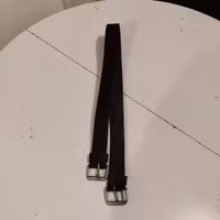 Svart lädergjord 120 cm