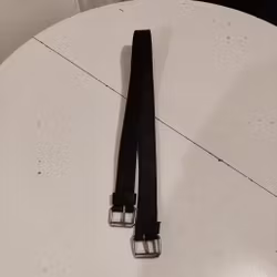 Svart lädergjord 120 cm