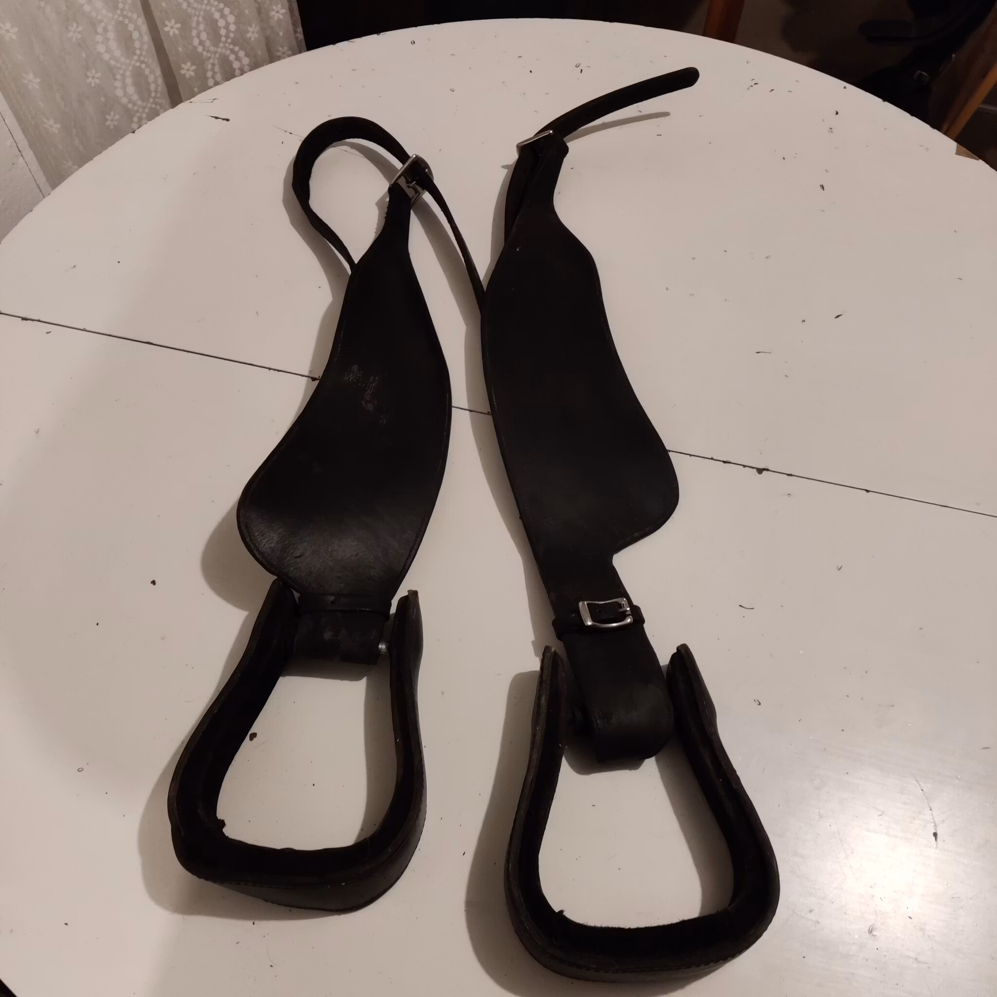 Fendrar 45 cm och stigbyglar