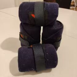 4 st blå elastiska lindor Horse Saver