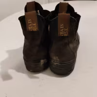 Bruna jodphurs med stålhätta strl 35 Mountain Horse