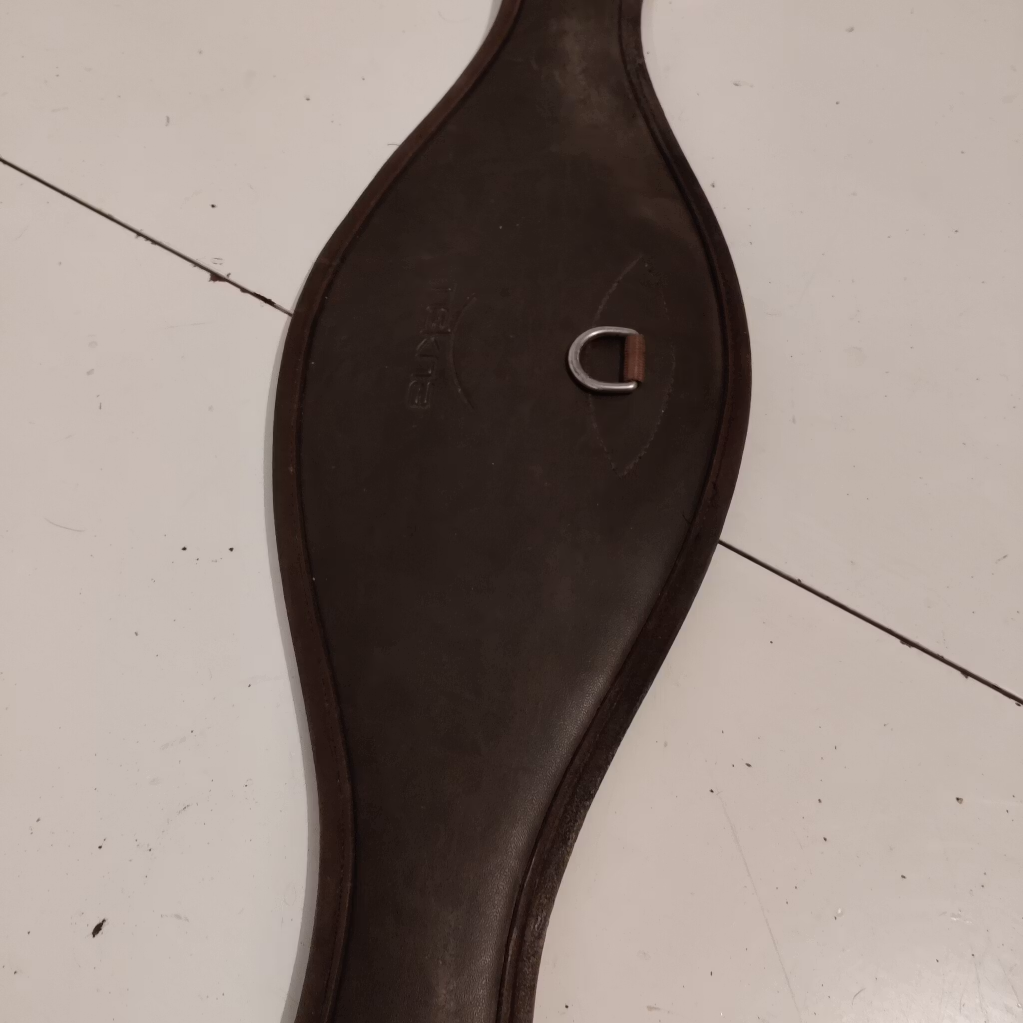 Brun sadelgjord 120 cm Tekna