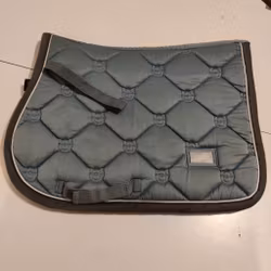 Ljusblått schabrak Equestrian Stockholm PONNY