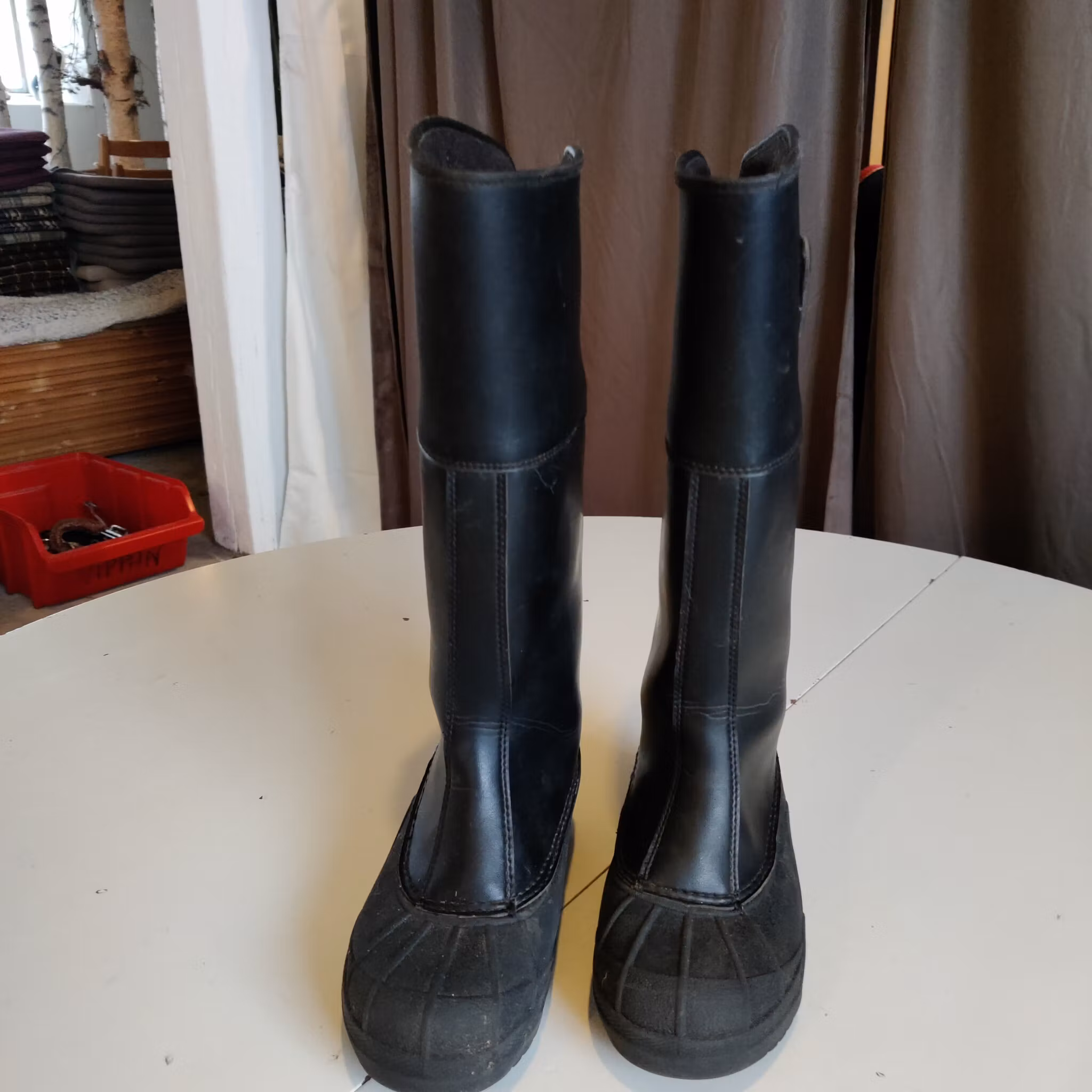 Svarta ridstövlar strl 34 Mountain Horse