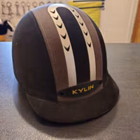 Ridhjälm storlek 54 Kylin