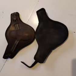 Bruna strykkappor bak FULL