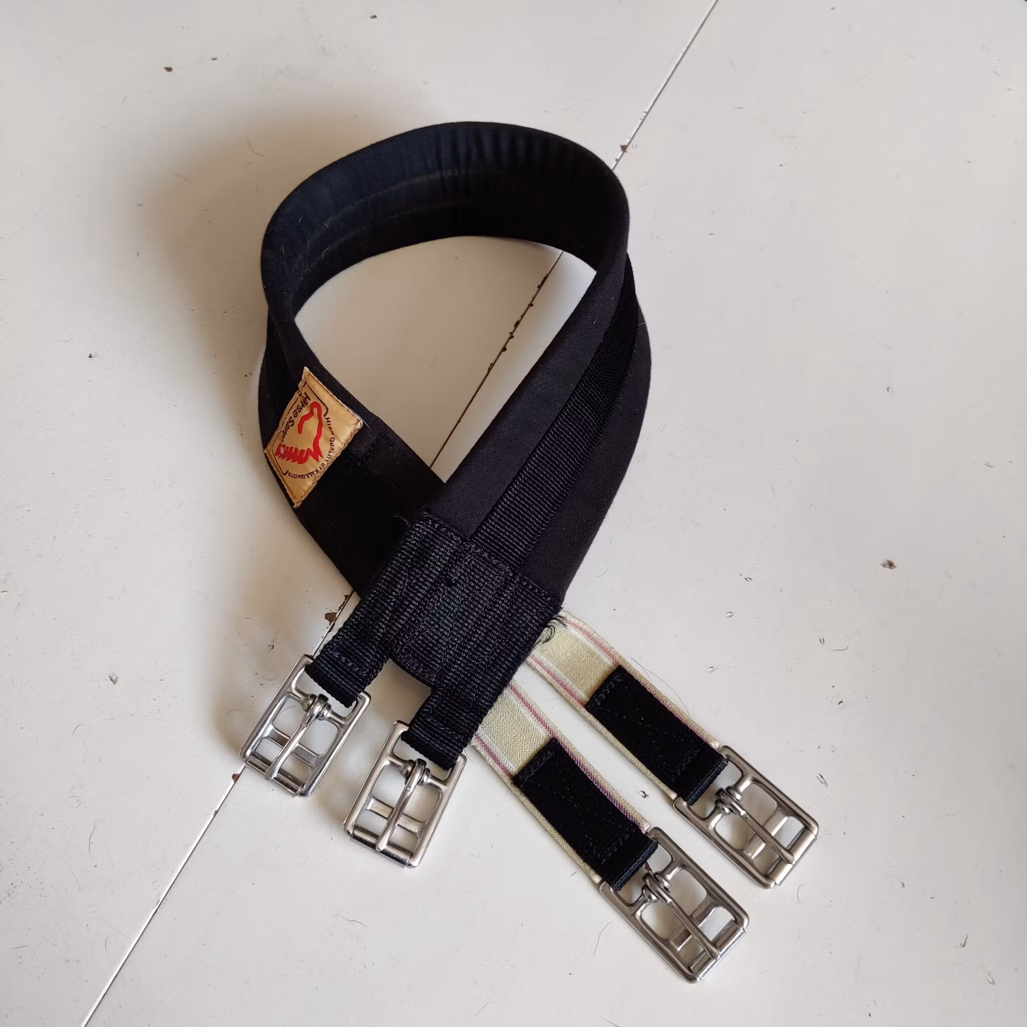 Svart sadelgjord 100 cm