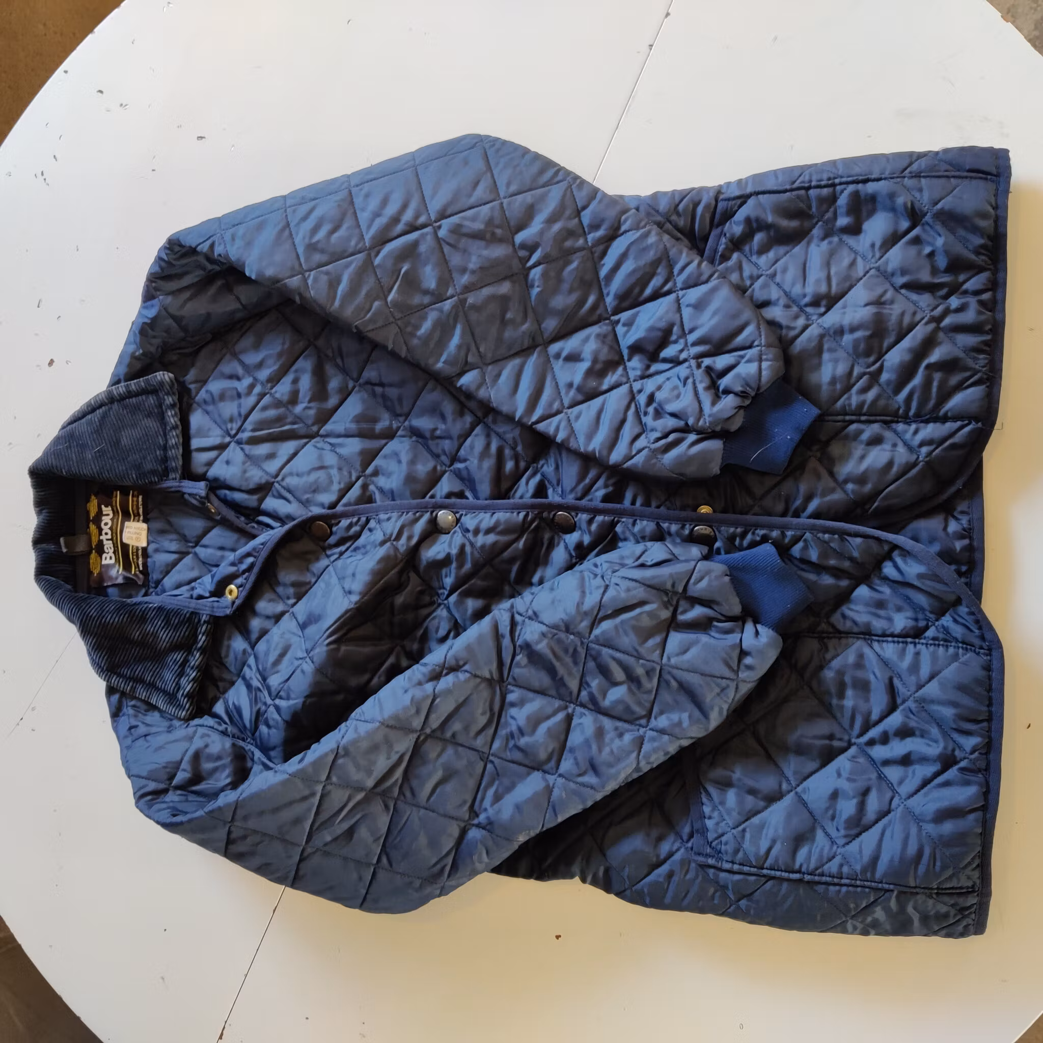 Blå quiltad jacka Barbour LARGE