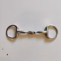 Tredelat eggbett 11.5 cm