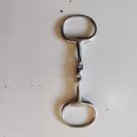 Tredelat eggbett 13 cm