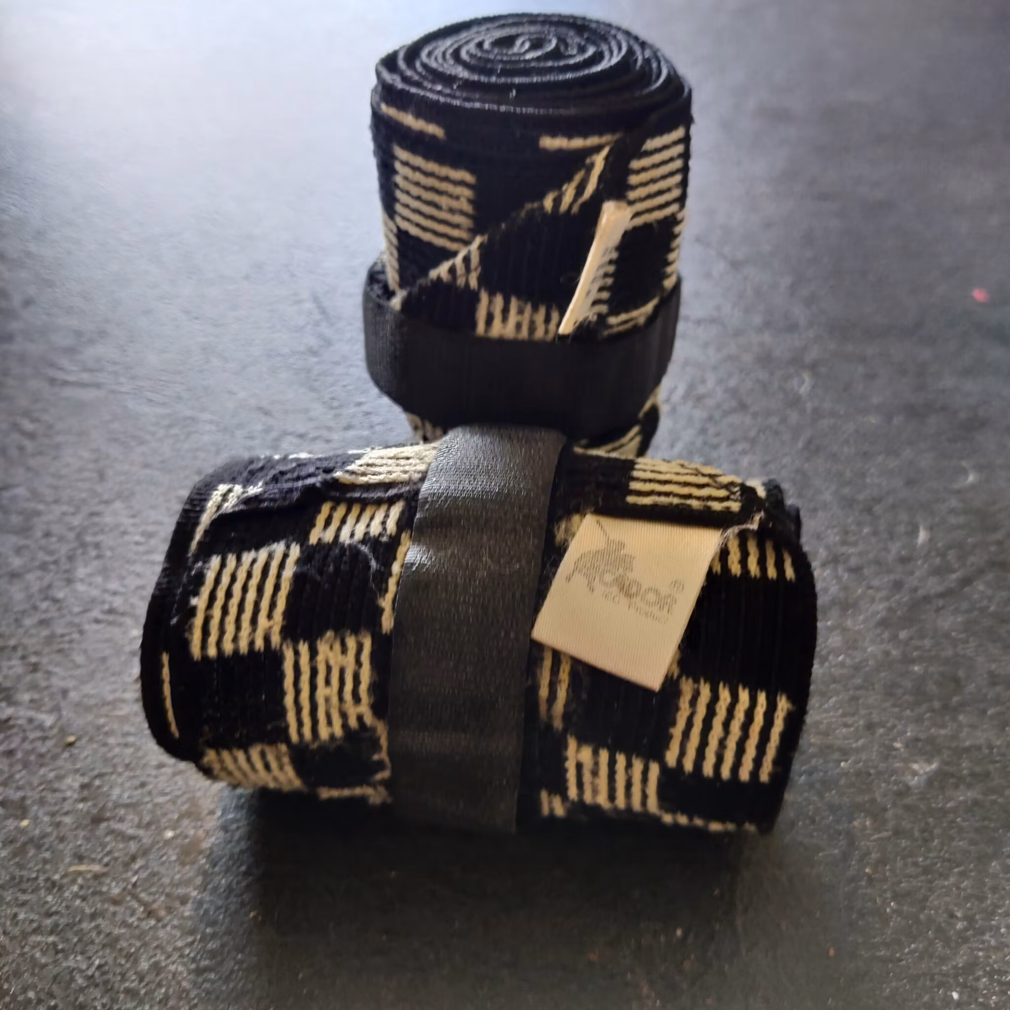 2 st  elastiska lindor