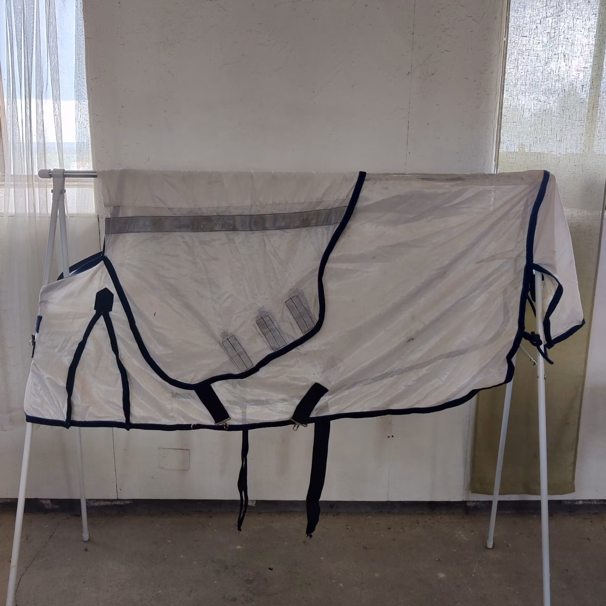Flugtäcke med fast hals Skara Hästsport 125 cm