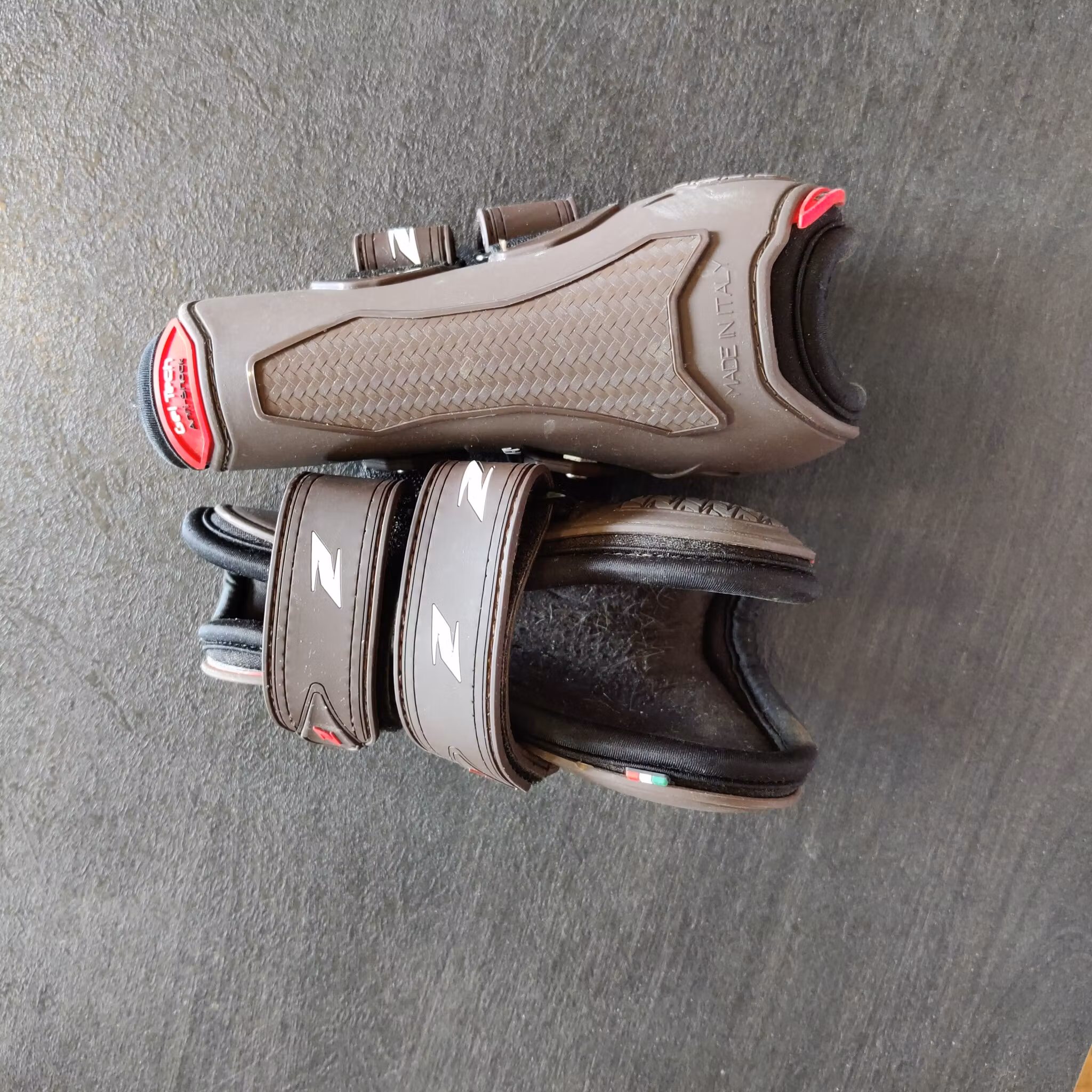 Bruna senskydd Zandona Carbon Air PONNY